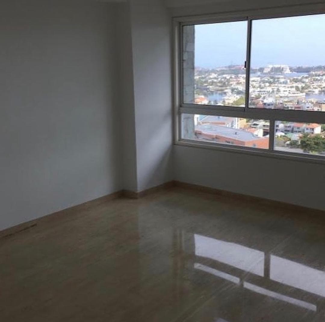 Venta apartamento Residencias Oasis, Sector Venecia.Cerro Sur 13