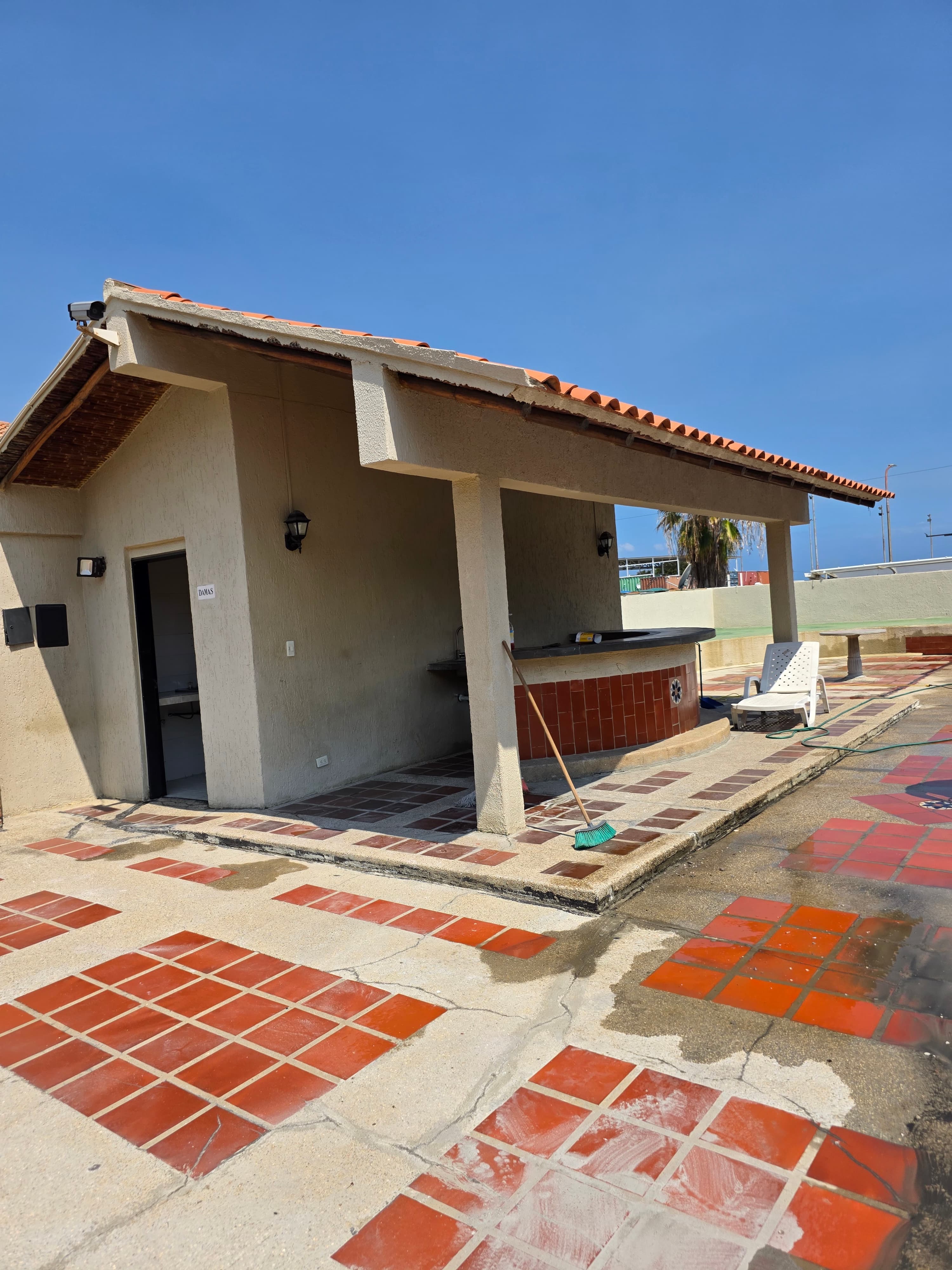 Venta Apartamento Tipo Estudio en Conjunto Residencial Golf Plaza , Av. Américo Vespucio 10