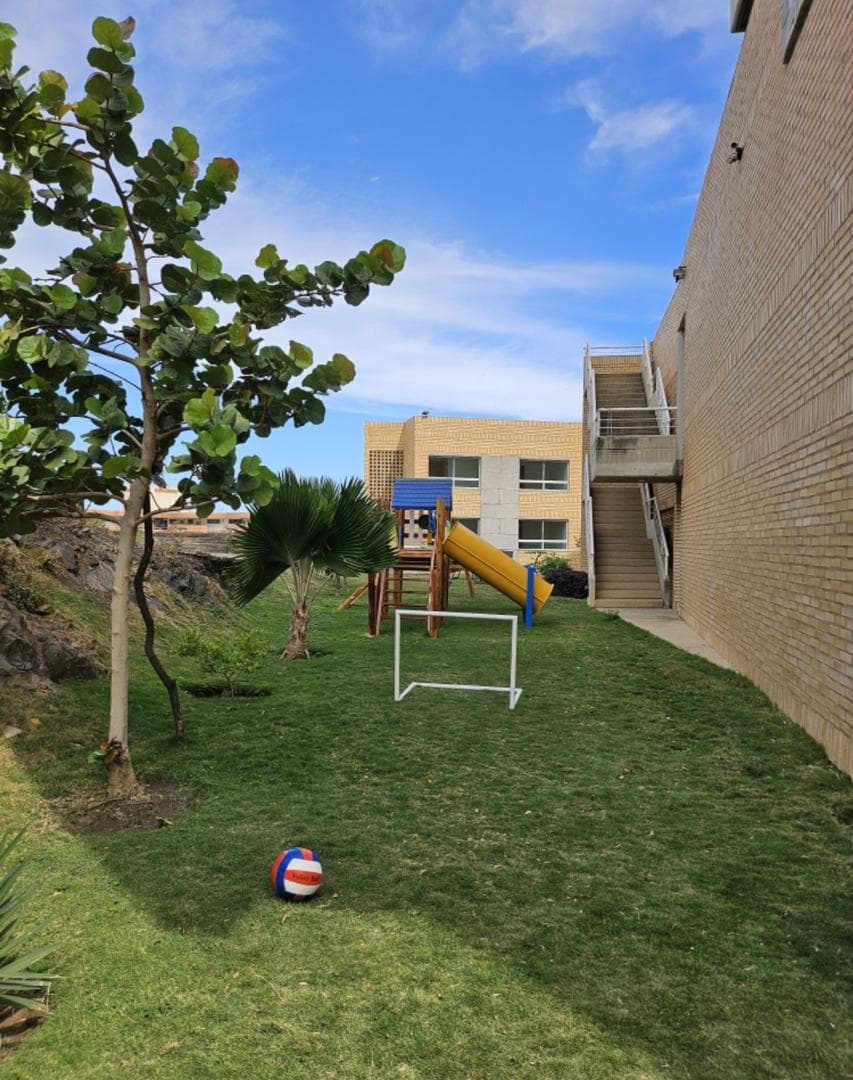 Venta apartamento Residencias Oasis, Sector Venecia.Cerro Sur 5
