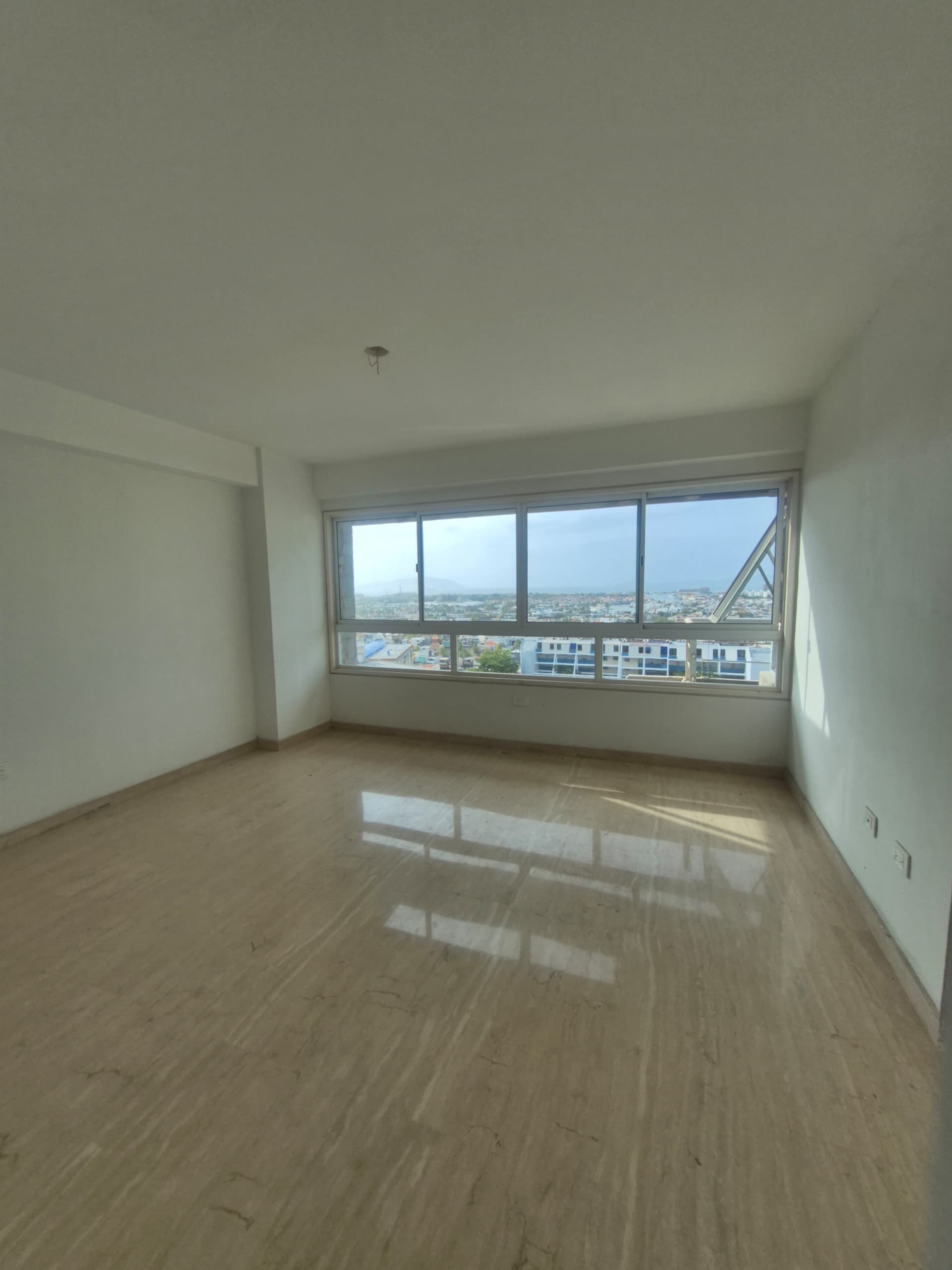 Venta apartamento Residencias Oasis, Sector Venecia.Cerro Sur 8