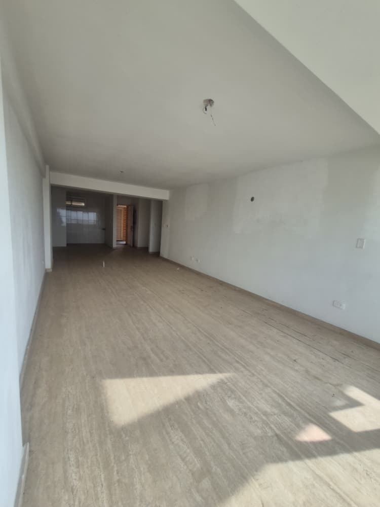 Venta apartamento Residencias Oasis, Sector Venecia.Cerro Sur 6