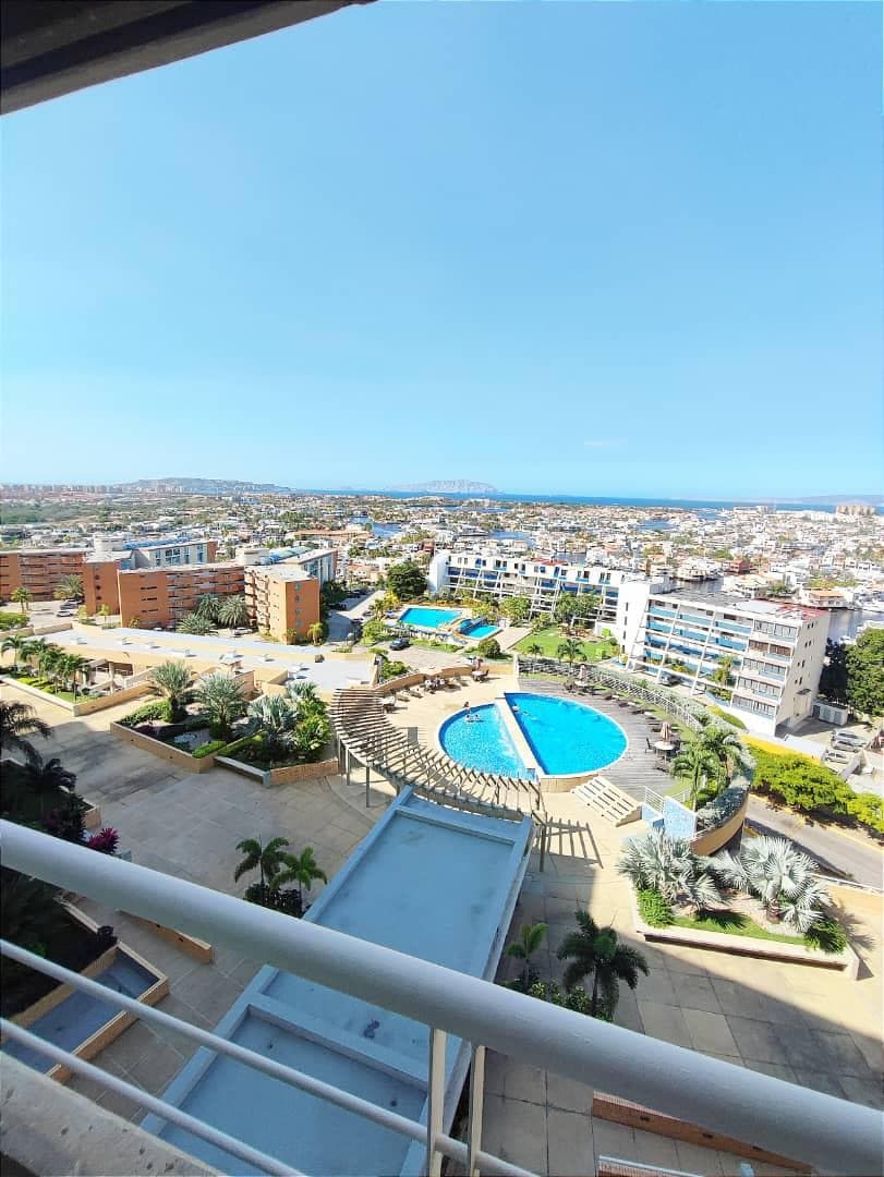 ALQUILER APARTAMENTO EN LECHERÍA