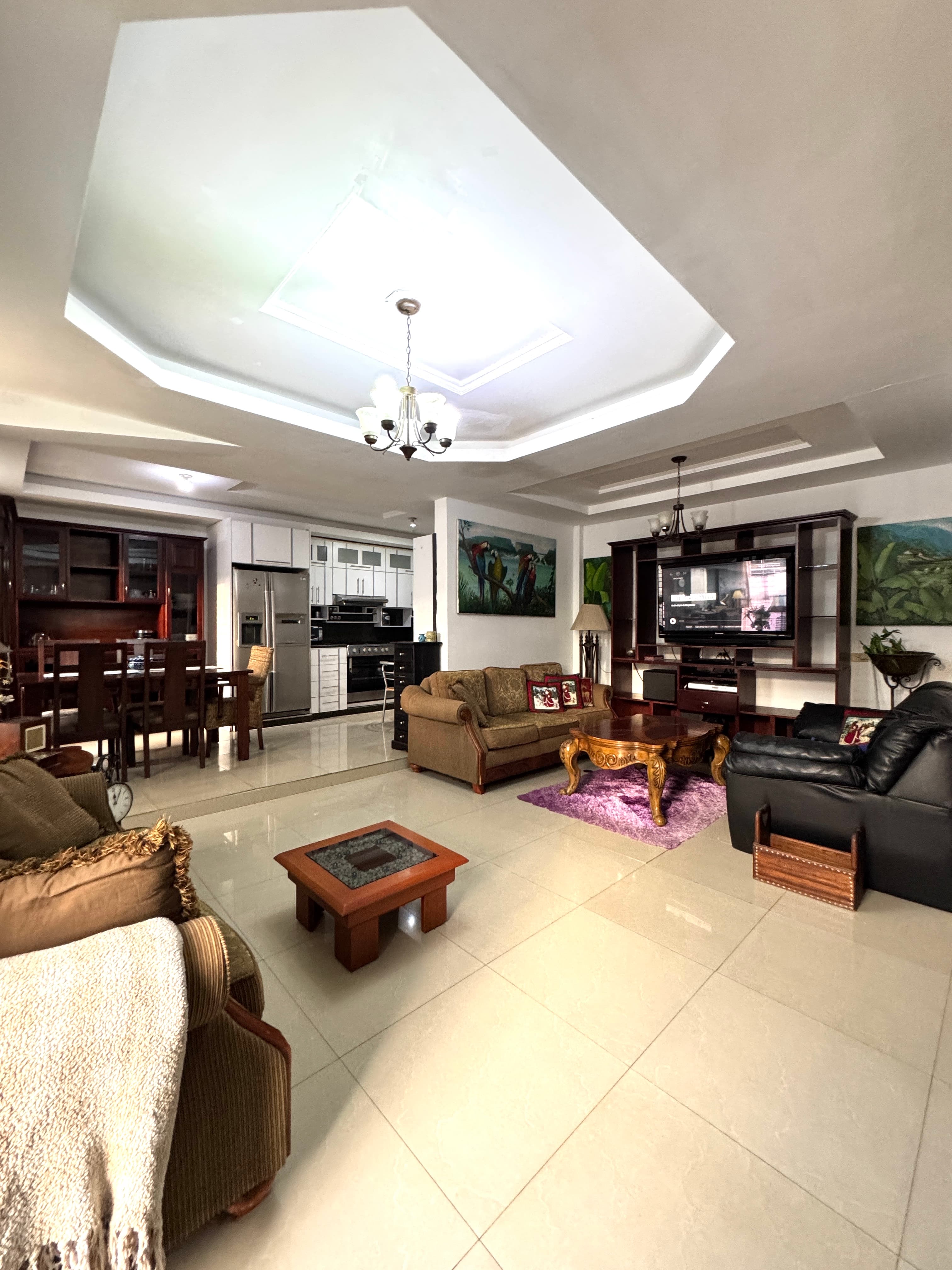 Se vende Apartamento en Residencias Mikaela a pocos metros de la Av Centurion Barcelona