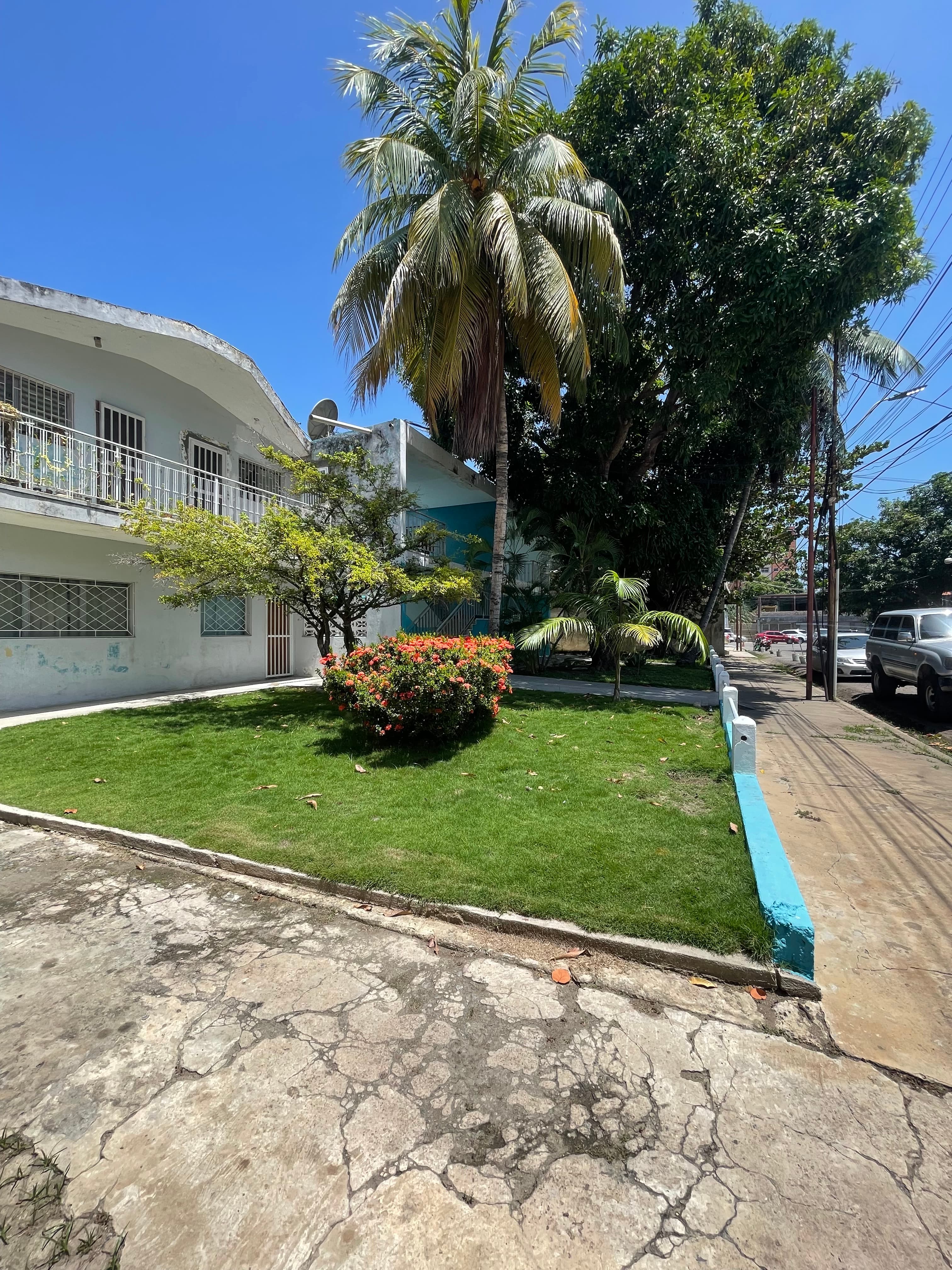 Se Vende Parcela de 1736 mts cerca de la Av Anzoategui en Lecheria
